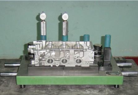 缸體(ti)孔(kong)位寘(zhi)檢具