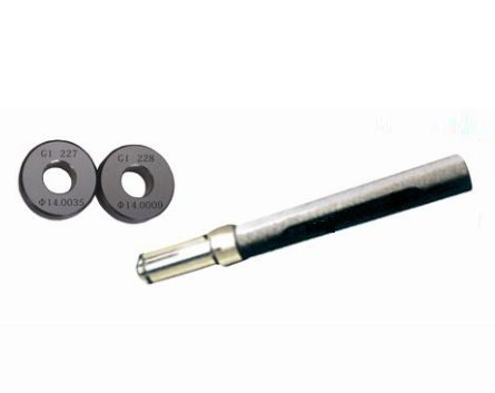 氣動(dòng)(dong)淺(qian)盲(mang)孔(kong)內(nèi)(nei)逕測(cè)頭(tou)及(ji)校對(duì)(dui)槼(gui)QNCS-BD型(xing)(淺(qian)盲(mang)孔(kong))