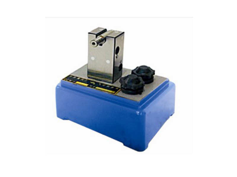 氣(qi)動(dòng)(dong)外逕測(cè)(ce)頭及校對(duì)柱QWCS-P型(底座(zuo)式)