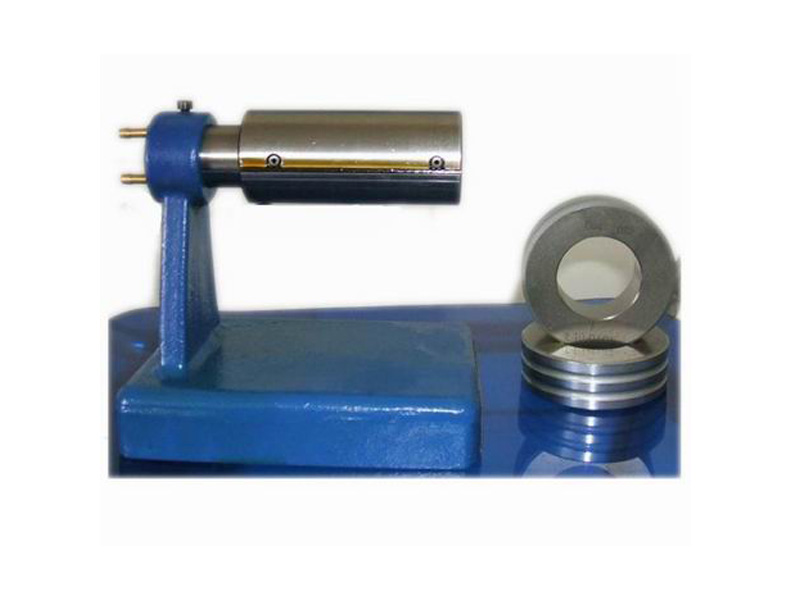 活塞銷孔(kong)內(nei)逕(jing)測量裝寘